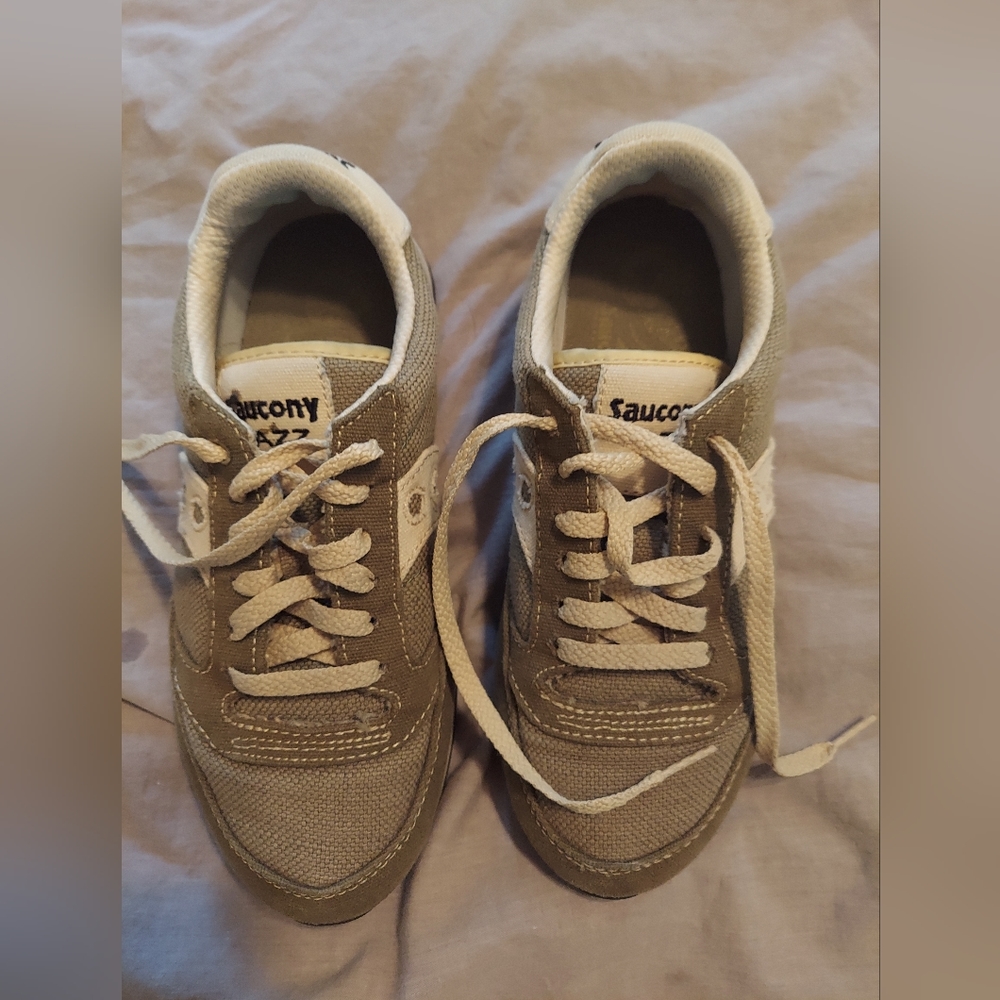 Saucony jazz shoe